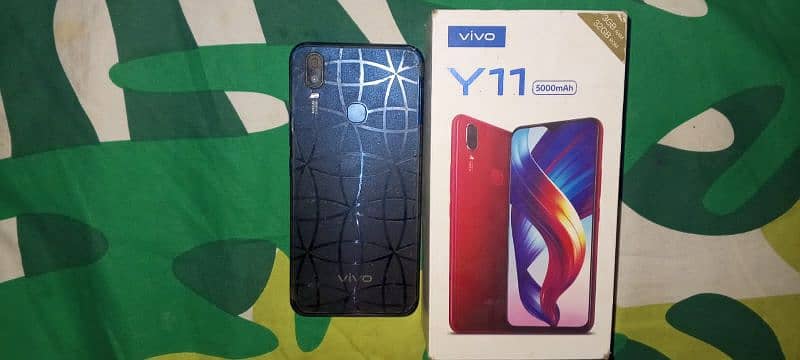 VIVO Y11 3