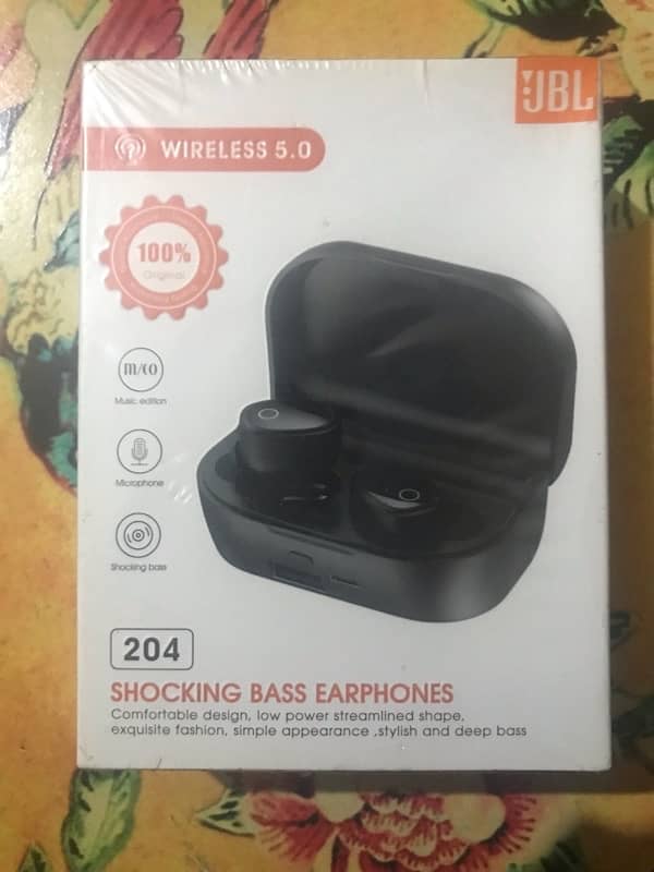 Ear buds mix new lot (Only battery dead) 9