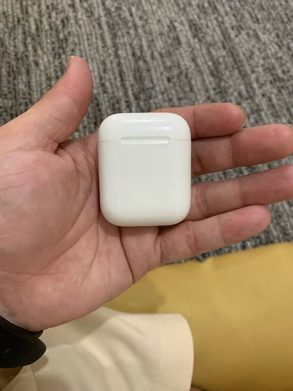 apple AirPod 2