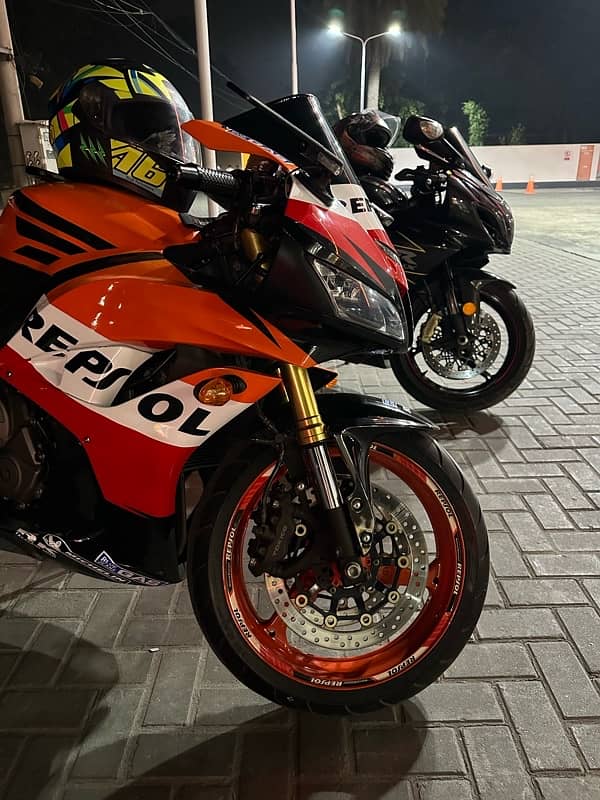 Honda cbr 600 repsol 3