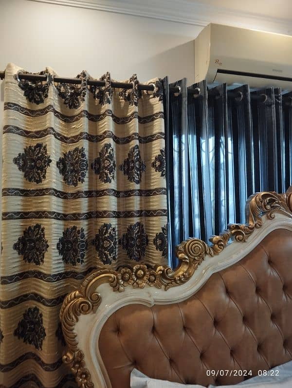 white / blue / velvet / curtain / chiffon / lounge / drawing room 5