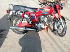 Yamaha Royal YB 100