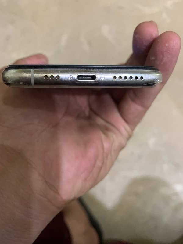 iphone 11 pro physicall pta 3