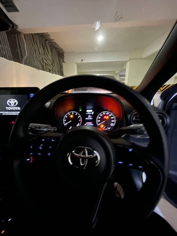 Toyota Yaris 2022 6