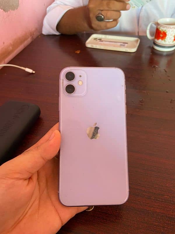 Iphone 11 64gb Non PTA 4