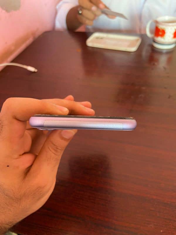 Iphone 11 64gb Non PTA 6