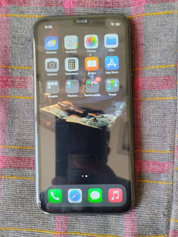 iphone xr 64GB non-pta 0