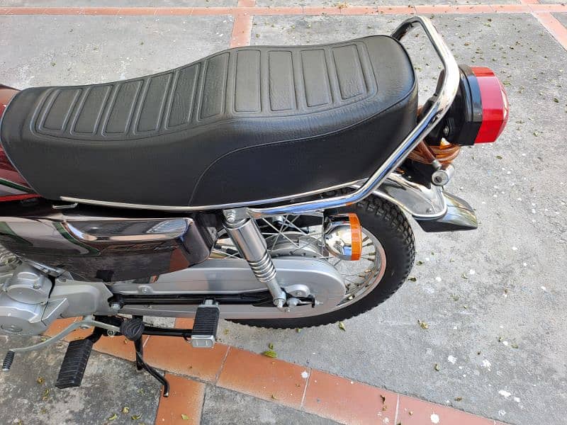 Honad 125 Self start special Edition 6