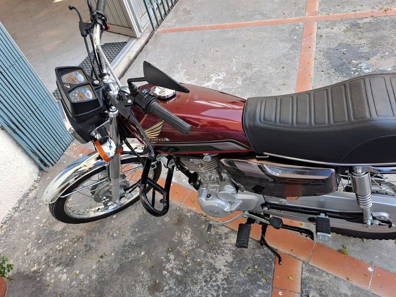 Honad 125 Self start special Edition 7