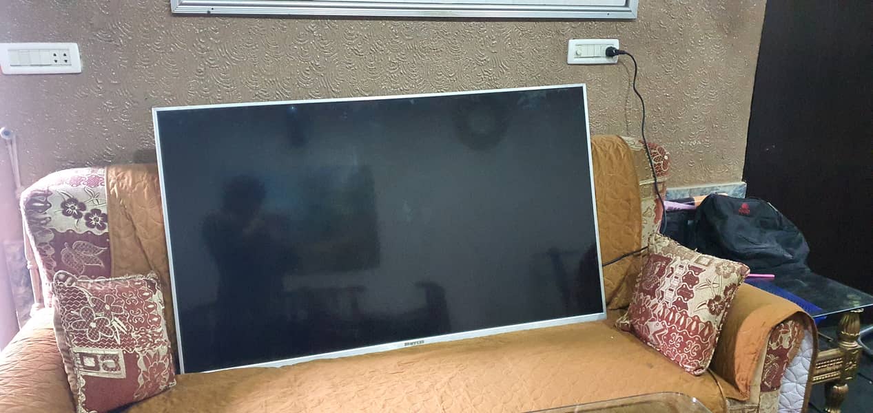 SAMSUNG ANDROID LED TV || URGENT SALE 1