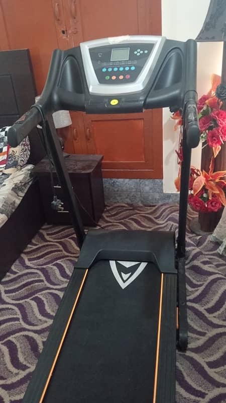 treadmill new condition for sale 1