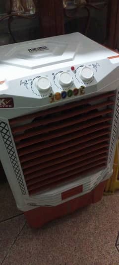 AIR COOLER WITH 4 BOTTLES