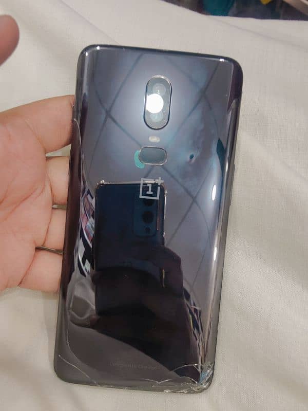 OnePlus 6 8/128 1