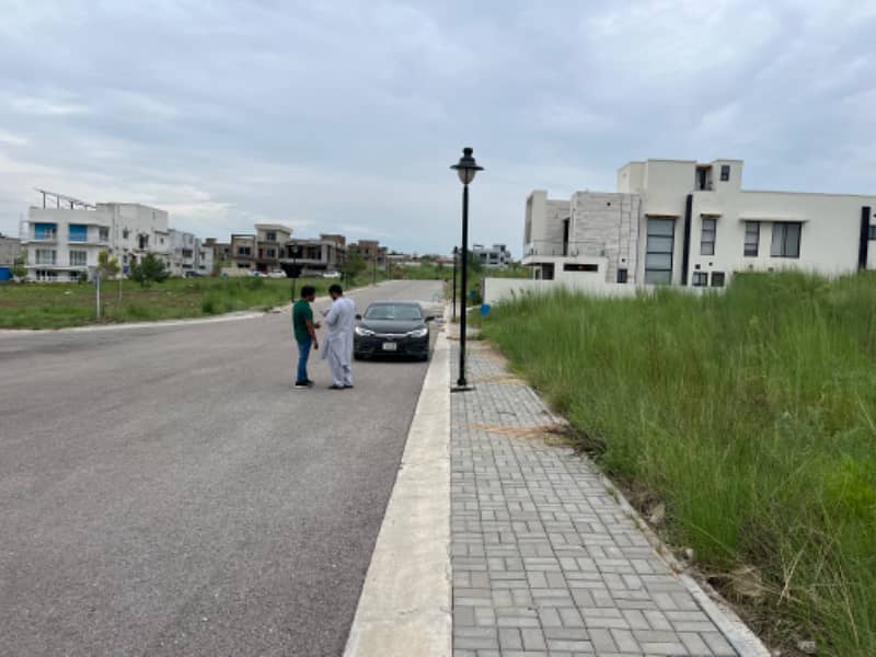 Plot for sale at DHA Emmar 1