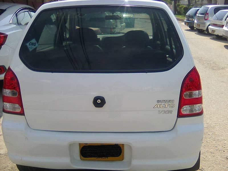 SUZUKI ALTO VXR MODEL 2010 WHITE COLOUR BEHTREEN CONDITION 3