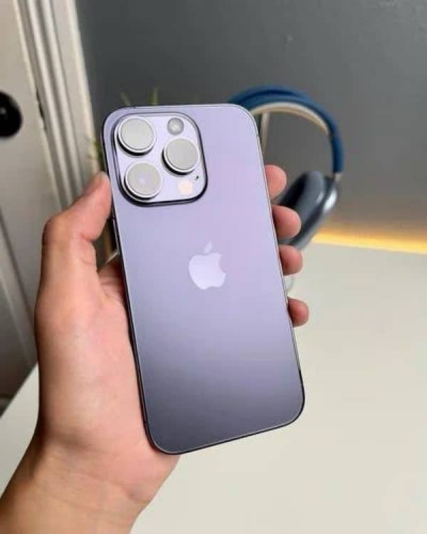 IPhone 14 pro max Deep Purple 0