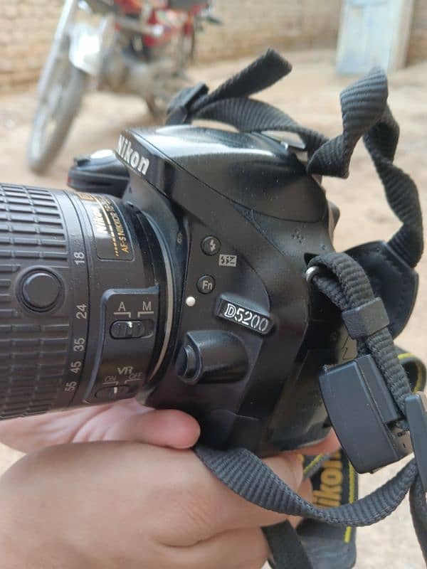 Nikon D5200 4