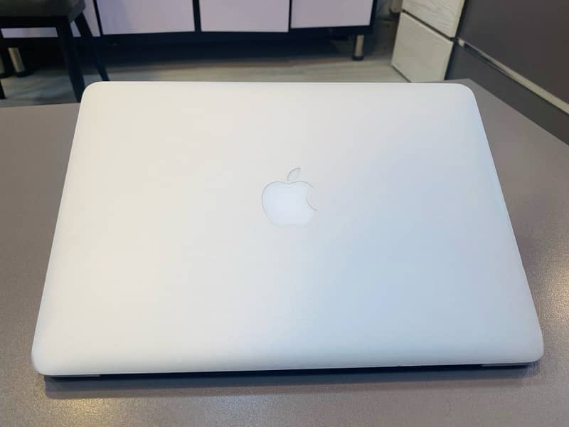 13” MacBook Pro 2015 Retina Display i5/8/256 5