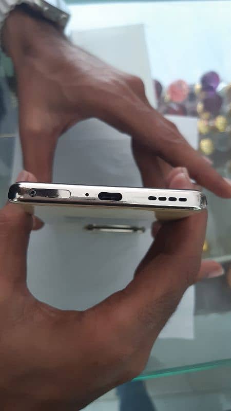 infinix zero 30 10/10 condition 2