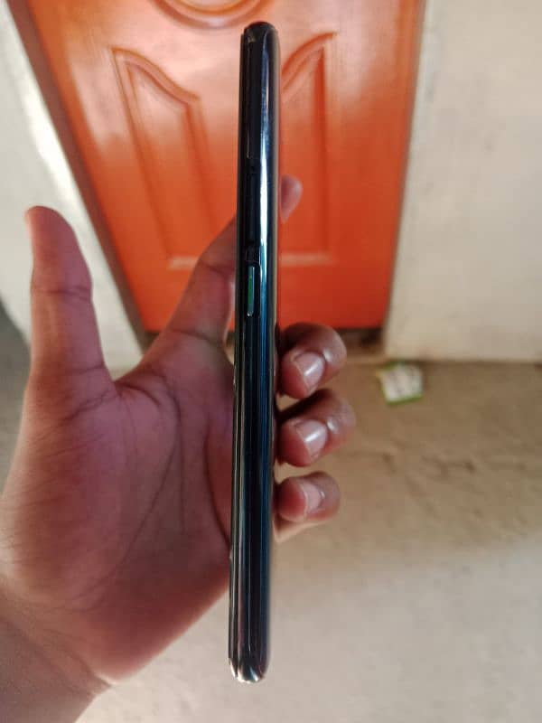 OPPO Reno 2f 4