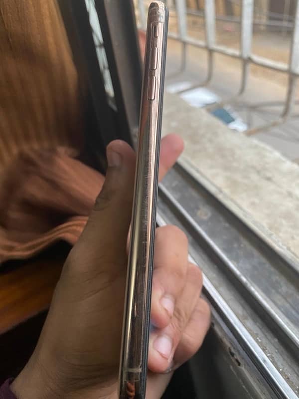 iphone xs max 6