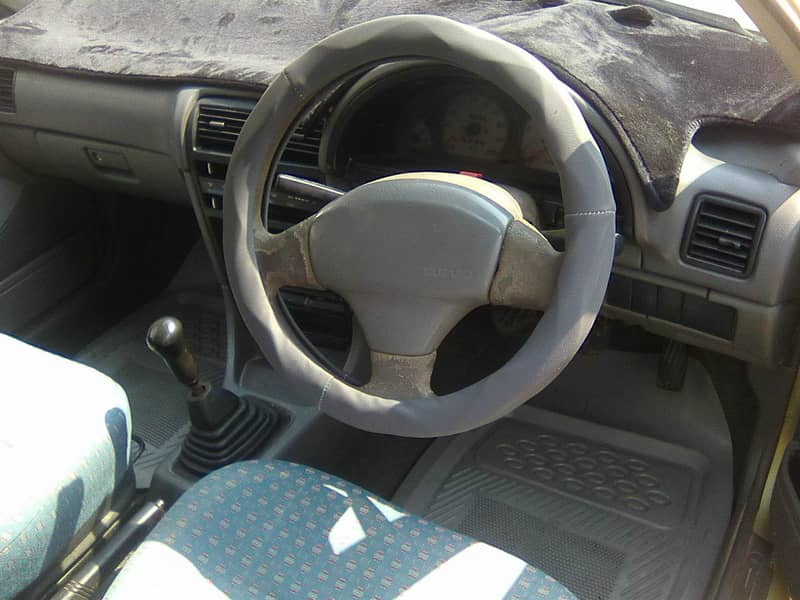 SUZUKI CULTUS VXR MODEL 2003 KING GOLD COLOUR BEHTREEN CONDITION 1