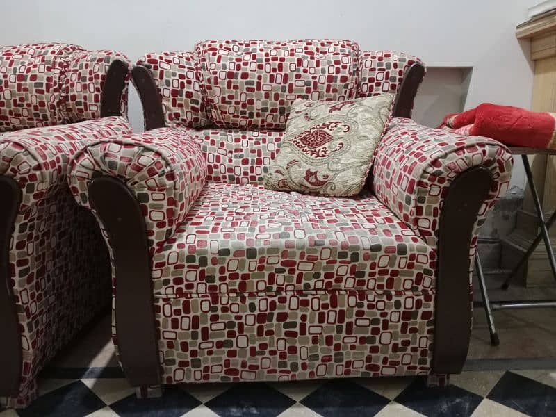 5 seater sofa set for sale - Available for quick sale 10