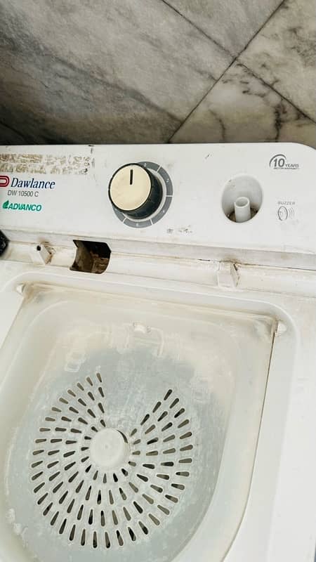 Dawlance washing machine full size. . 100% working 3