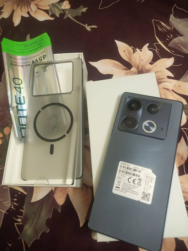 Infinix 40  9.5/10 condition 1