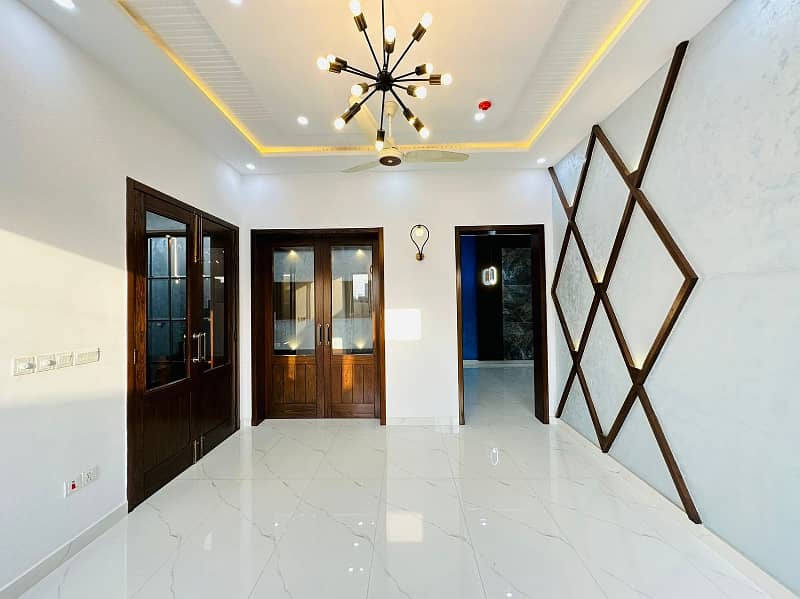 5 Marla Out Class Stylish Full House For Sale In DHA Phase 3,Block XX, Lahore. 13