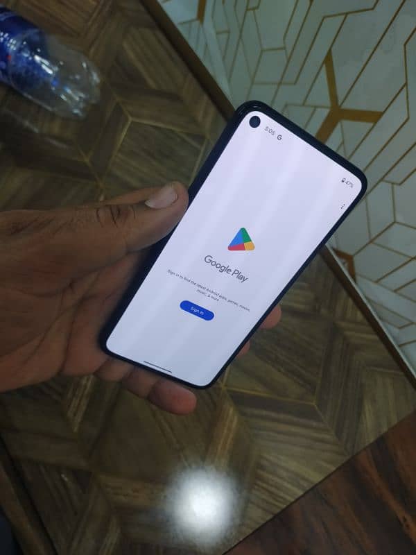 gogle pixel 5 8gb 128 gb pta aproved fresh condation no shade no dot 7