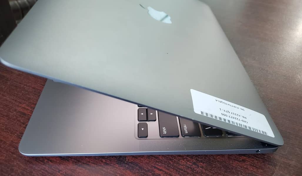 Macbook AIR M1 2020 13" 8GB RAM 256GB SSD 2