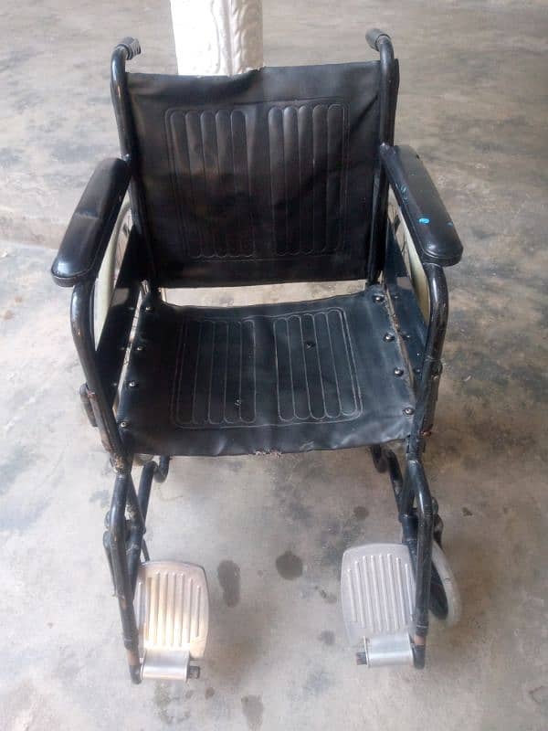 used wheel chair. 3