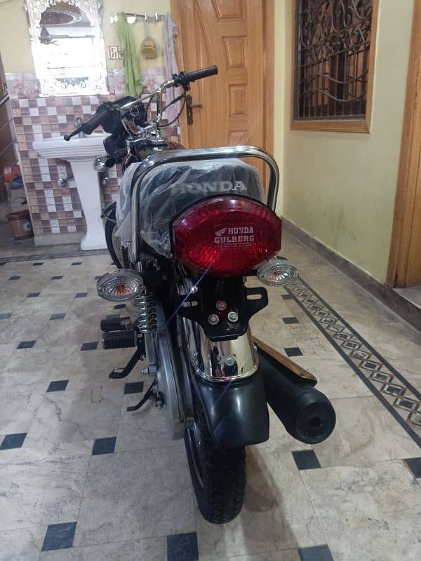 Honda 1.2. 5 Sulf star Urgent 4Sale 1