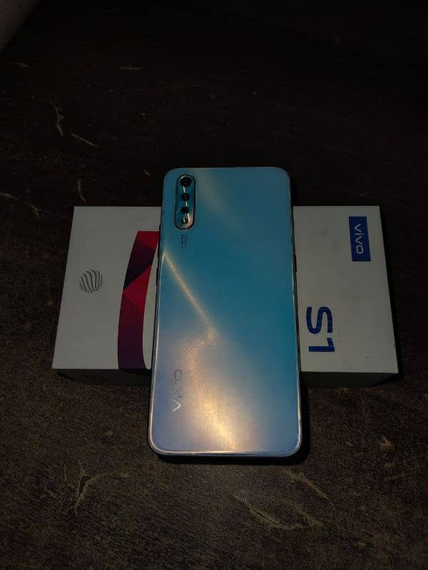 Vivo S1 9