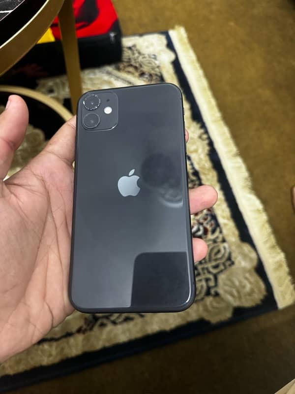 IPhone 11 3