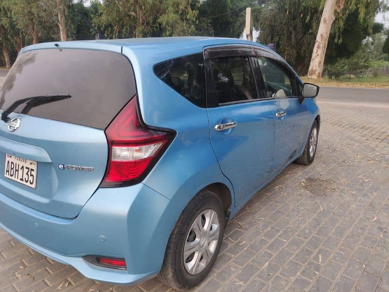 Nissan Note 2018 4