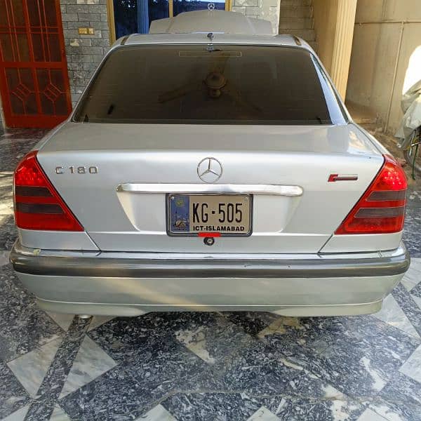 Mercedes C Class 1997 8