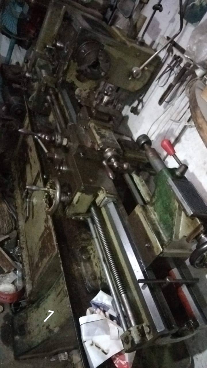 Qaderia Engineering Works Lathe Machine 1