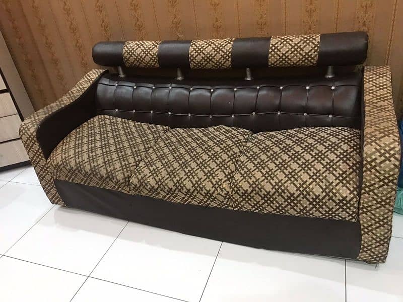 Sofa 7 seater for sale 1