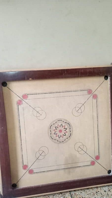 carrom board 0