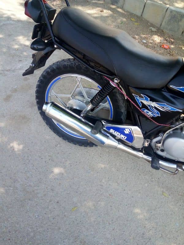 Suzuki gs 150 2021 urgent sale paise final hai 5