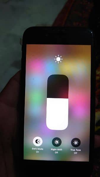 iPhone se 2020 10/10 full lush condition urgent sale krna hai 4