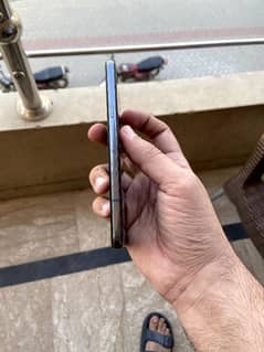 LG G8 Thinq 6/128 Dual sim Lush condition