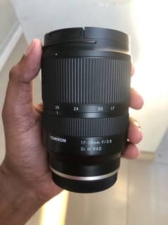 Tamron 17-28 f2.8 for sony mint conidtion