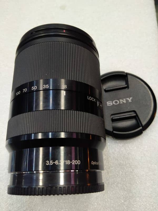 Sony 18-200 OSS LE 0