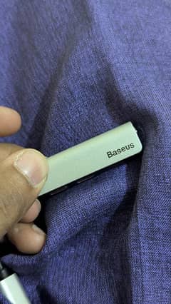 Baseus