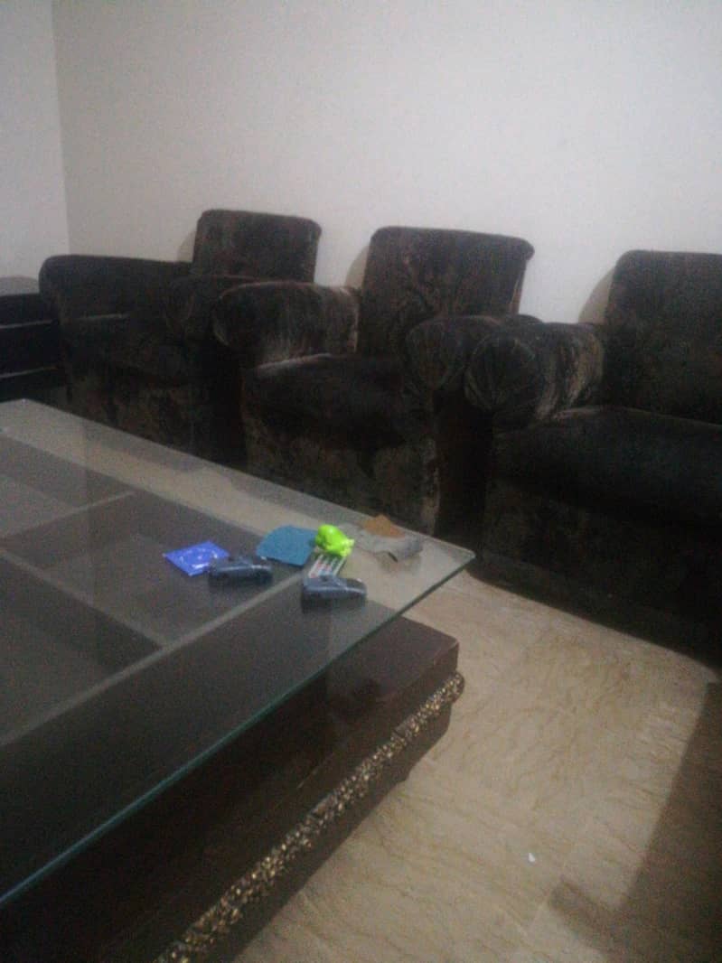 5 SEATER SOFA 0