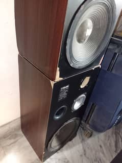 YAMAHA speakers 10 inch