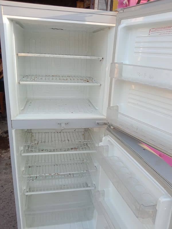 Total geniun refrigerator available for sale in low price 1